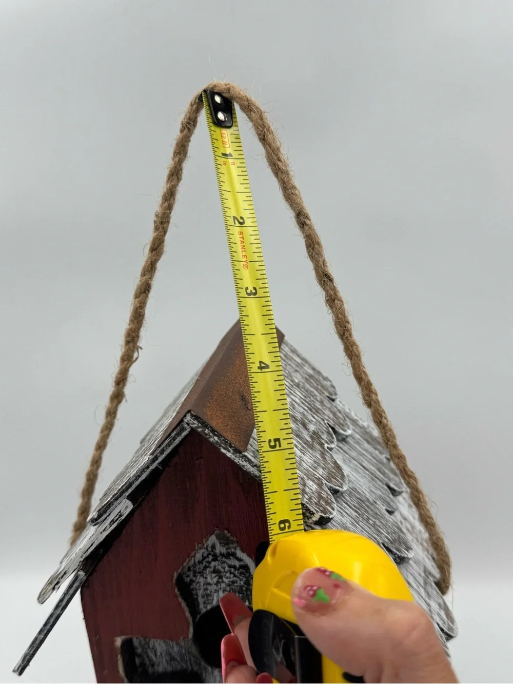 Tellon Collections Rustic Red Cross Wooden Hanging Birdhouse Farmhouse Decor‎